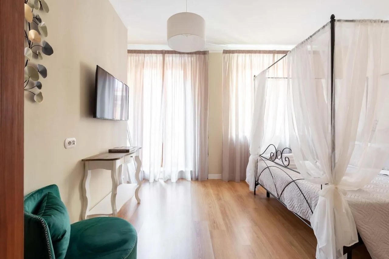 Suityrhome Campo De' Fiori 로마 0*,