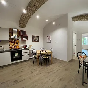 La Casa Dei Papi 71 Roma